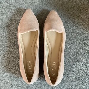 BRAND NEW - Women’s Flats, Size 8.5